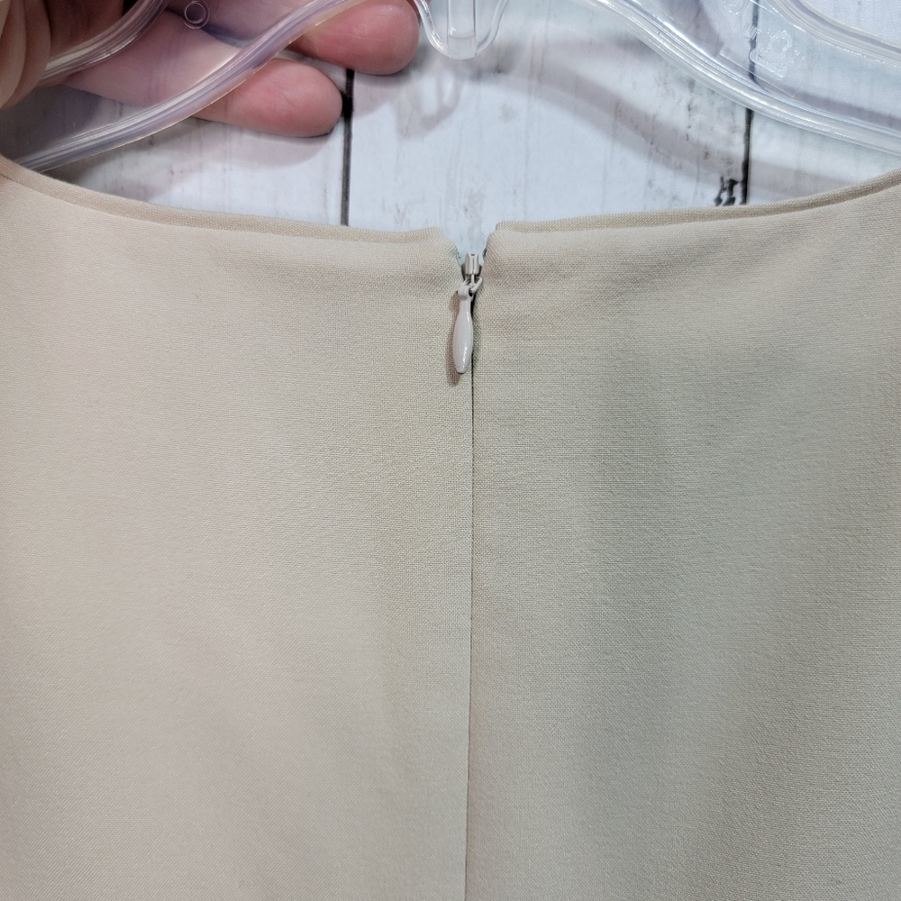 WHITE HOUSE BLACK MARKET WHBM Colorblock Sheath Dress Khaki White Size 2. - Picture 7 of 8